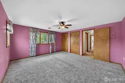 95 Pine Street, Iselin, NJ 08830 - Photo 14
