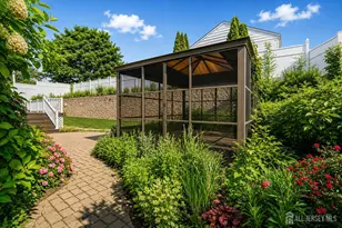 41 Fanwood Dr, Sayreville, NJ 08872 - Photo 4