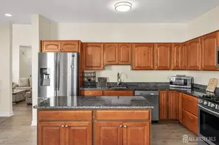 41 Tall Oaks Ct, Old Bridge Township, NJ 08857 - Photo 18