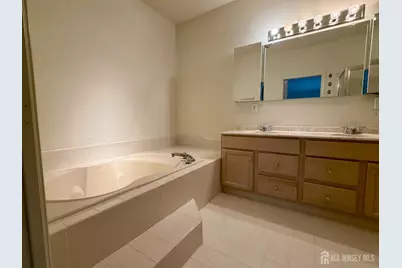 23 Severn Way, Monroe Township, NJ 08831 - Photo 14