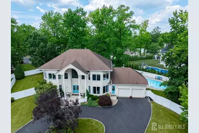376 Morristown Road, Old Bridge Township, NJ 07747 - Photo 4