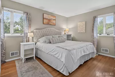 38 Bruce Court, Milltown, NJ 08850 - Photo 10