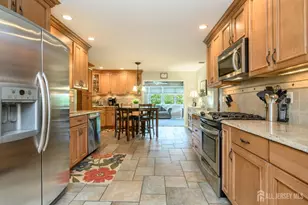 29 Rutgers Rd, Clark Township, NJ 07066 - Photo 12