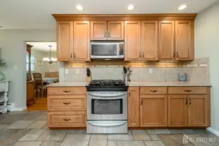 29 Rutgers Rd, Clark Township, NJ 07066 - Photo 10