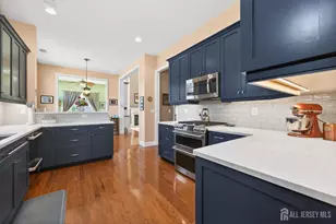23 Schindler Ct, Franklin Township, NJ 08873 - Photo 8