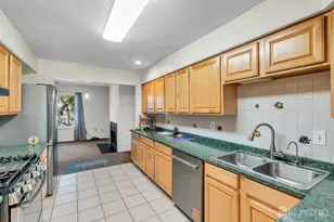 168 Thoreau Dr, Plainsboro Township, NJ 08536 - Photo 14