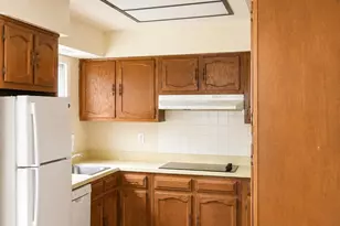 456N Roxbury Ln, Monroe Township, NJ 08831 - Photo 8