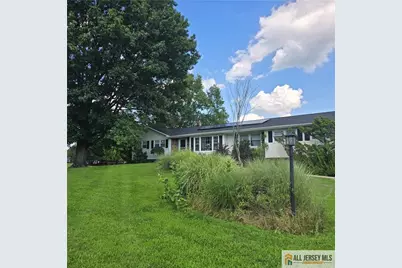 15 Willow Run Lane, Montgomery Township, NJ 08502 - Photo 1