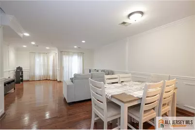 125 Adamecs Way #26, South Amboy, NJ 08879 - Photo 4