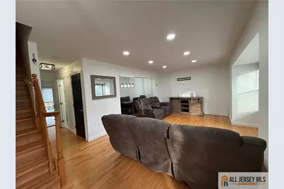 542 Fairfield Road, East Windsor Township, NJ 08520 - Photo 2