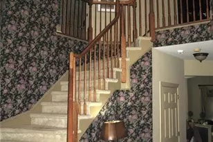 2 Colonial Ct, Plainsboro Township, NJ 08536 - Photo 4