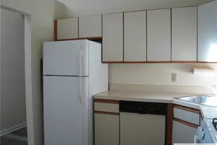 152 Darwin Ln, North Brunswick Township, NJ 08902 - Photo 2