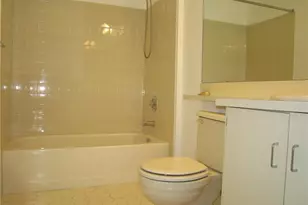 152 Darwin Ln, North Brunswick Township, NJ 08902 - Photo 12