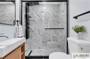 42 Dane St, Sayreville, NJ 08872 - Photo 24