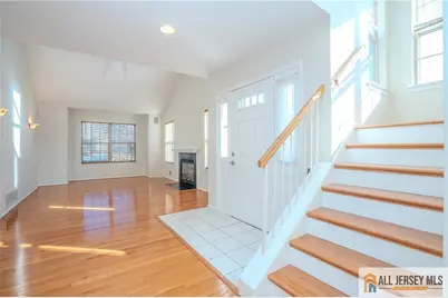 179 Salem Road, North Brunswick Township, NJ 08902 - Photo 4