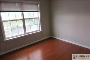 1123 Waterford Dr, Edison, NJ 08817 - Photo 4