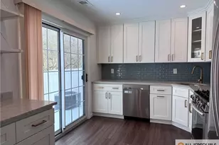 12 Covington Ct, East Brunswick Township, NJ 08816 - Photo 2