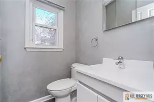 9 Alexander Rd, East Brunswick Township, NJ 08816 - Photo 18