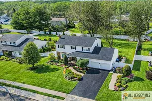 9 Alexander Rd, East Brunswick Township, NJ 08816 - Photo 2