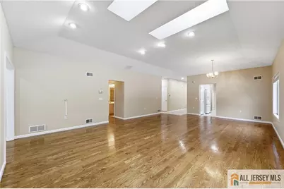 31 Whitehall Road, Monroe Township, NJ 08831 - Photo 18
