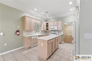 31 Whitehall Rd, Monroe Township, NJ 08831 - Photo 10