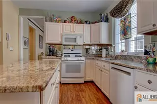 354 Harrier Dr, Monroe Township, NJ 08831 - Photo 26
