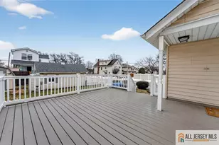 3 Jenessee Ct, Woodbridge Township, NJ 07095 - Photo 4