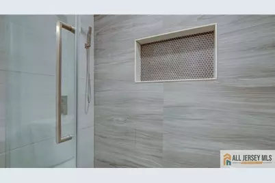 16 Alexander  Hamilton Court #B, Monroe Township, NJ 08831 - Photo 12