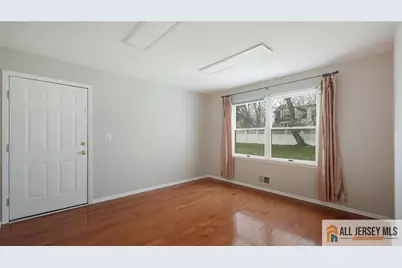 4 Maureen Court, Edison, NJ 08820 - Photo 18