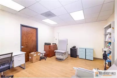 2 State Route 27 Highway #100, Edison, NJ 08820 - Photo 12