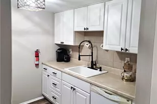 40 Prospect St, Metuchen, NJ 08840 - Photo 6