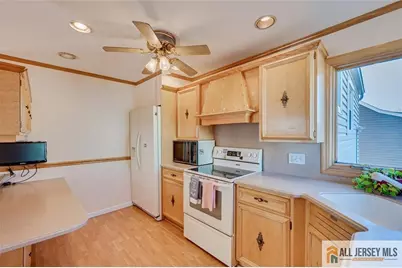 31 Marie Road, Fords, NJ 08863 - Photo 14