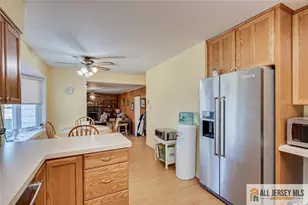 575 Grove Ave, Edison, NJ 08820 - Photo 24