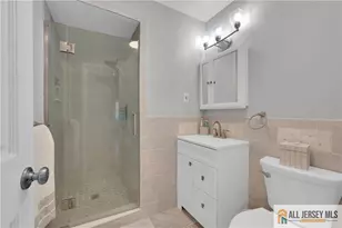 10 Dancaster Ct, Sayreville, NJ 08872 - Photo 24