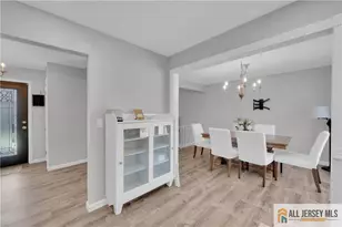 10 Dancaster Ct, Sayreville, NJ 08872 - Photo 6