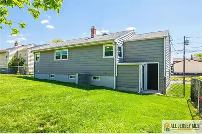21 Monroe Avenue, Carteret, NJ 07008 - Photo 26