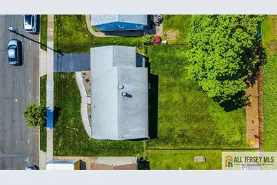 21 Monroe Avenue, Carteret, NJ 07008 - Photo 28