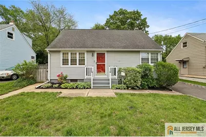 8 Parkway Place, Sayreville, NJ 08859 - Photo 1