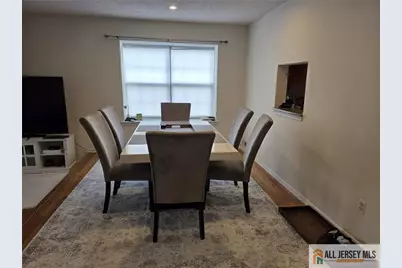 508 Brokaw Court, Bridgewater, NJ 08807 - Photo 2