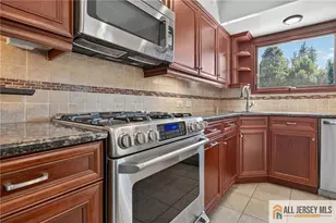 179 Davis Ave, Piscataway Township, NJ 08854 - Photo 12