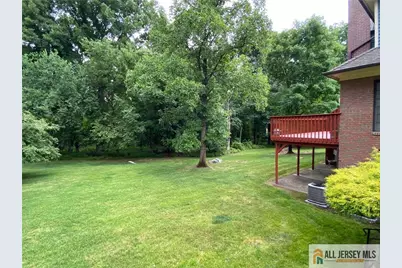 126 Mary Alice Court, Union Township, NJ 07083 - Photo 26