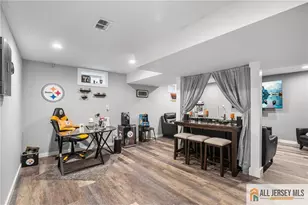 32 E Summit Ave, Sewaren, NJ 07077 - Photo 24