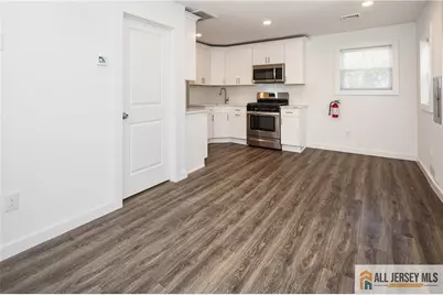 41 Paul Street, Fords, NJ 08863 - Photo 10