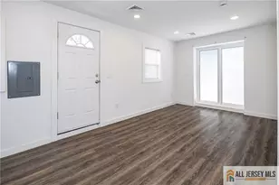 41 Paul St, Fords, NJ 08863 - Photo 12