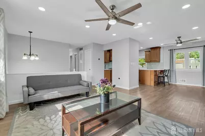 125 Jeff Street, Edison, NJ 08837 - Photo 10