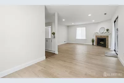 93 Gate House Lane, Edison, NJ 08820 - Photo 12