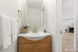 93 Gate House Ln, Edison, NJ 08820 - Photo 28