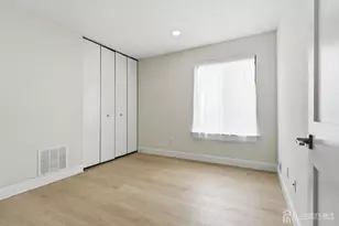 93 Gate House Ln, Edison, NJ 08820 - Photo 24