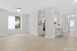 93 Gate House Ln, Edison, NJ 08820 - Photo 14