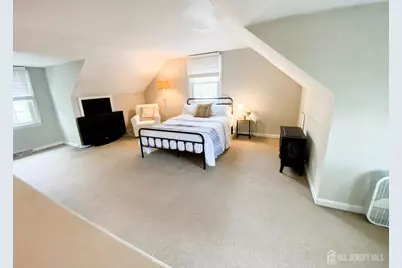 608 E Hendricks Boulevard E, South Plainfield, NJ 07080 - Photo 22
